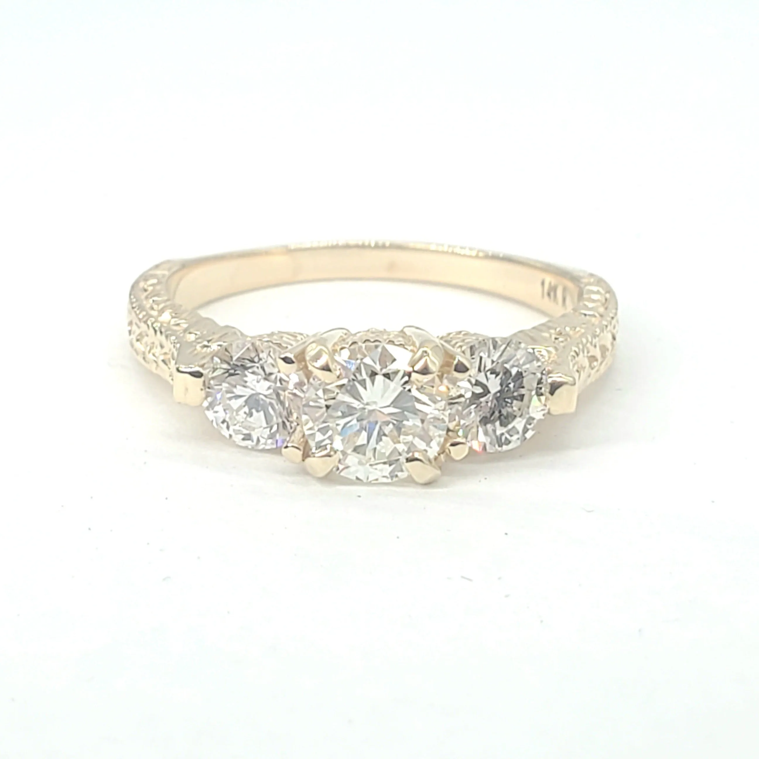 1.35ctw 3 Inline Diamond Etched Ring