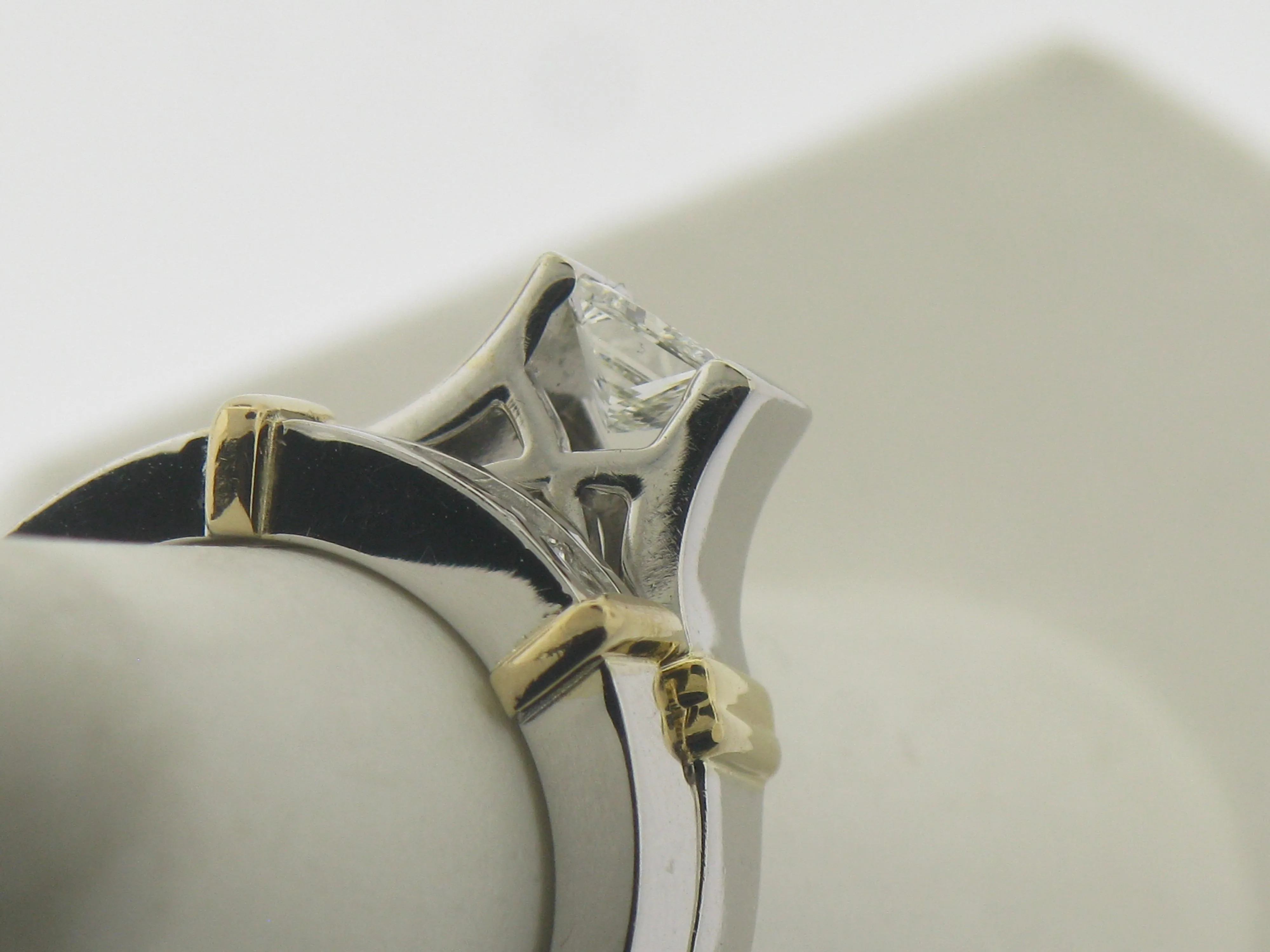 14K White and Yellow Gold Diamond Wedding Set (Engagement   Band) (Brand New)