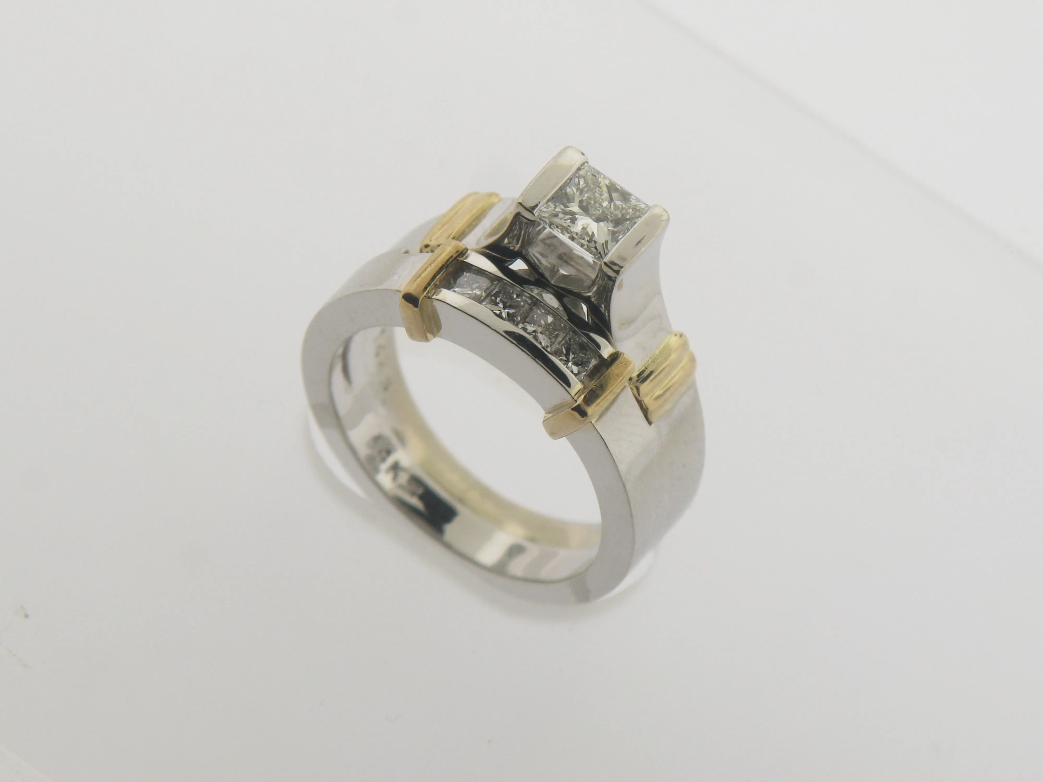 14K White and Yellow Gold Diamond Wedding Set (Engagement   Band) (Brand New)