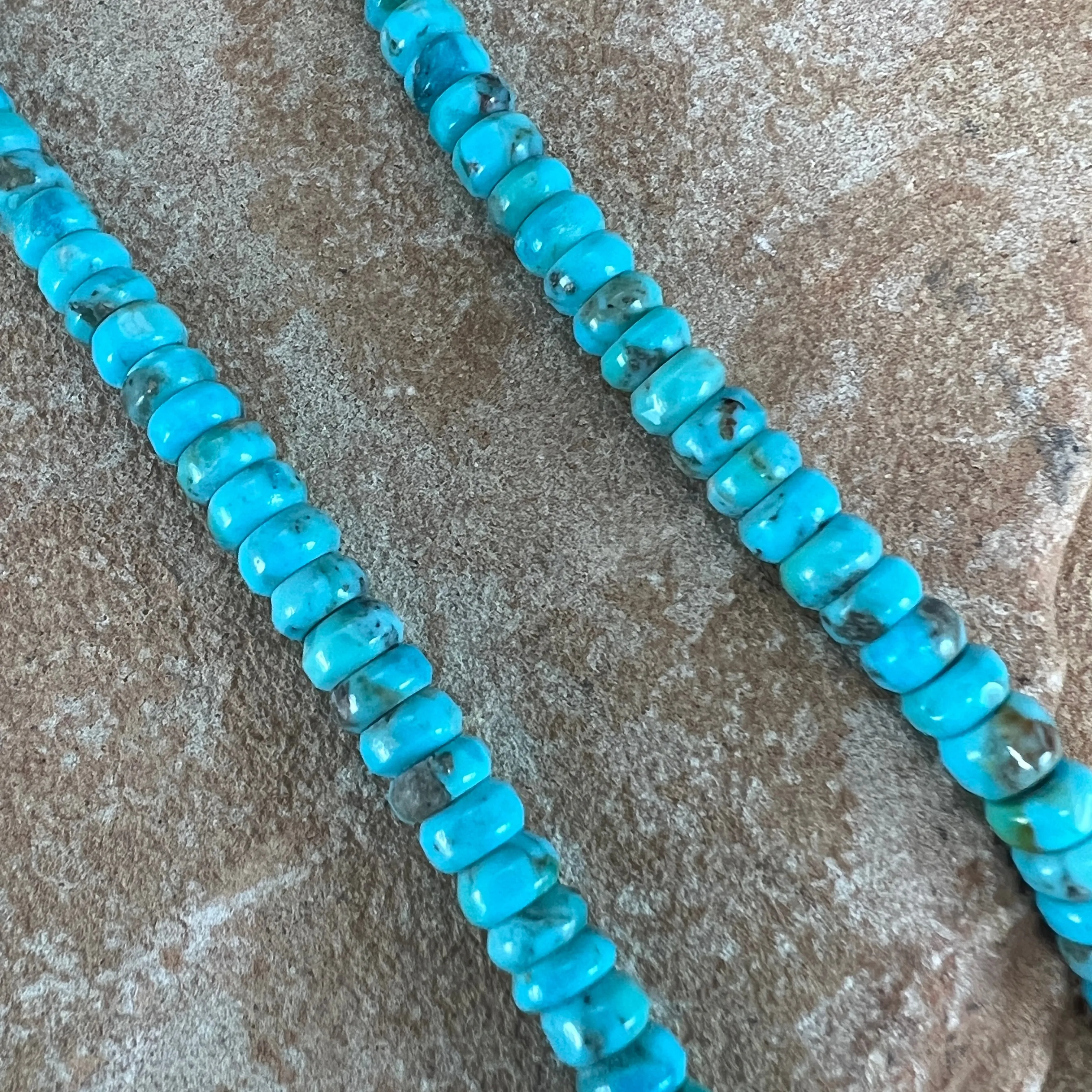 18" Single Strand Kingman Turquoise Beaded Necklace by Robert Tenario