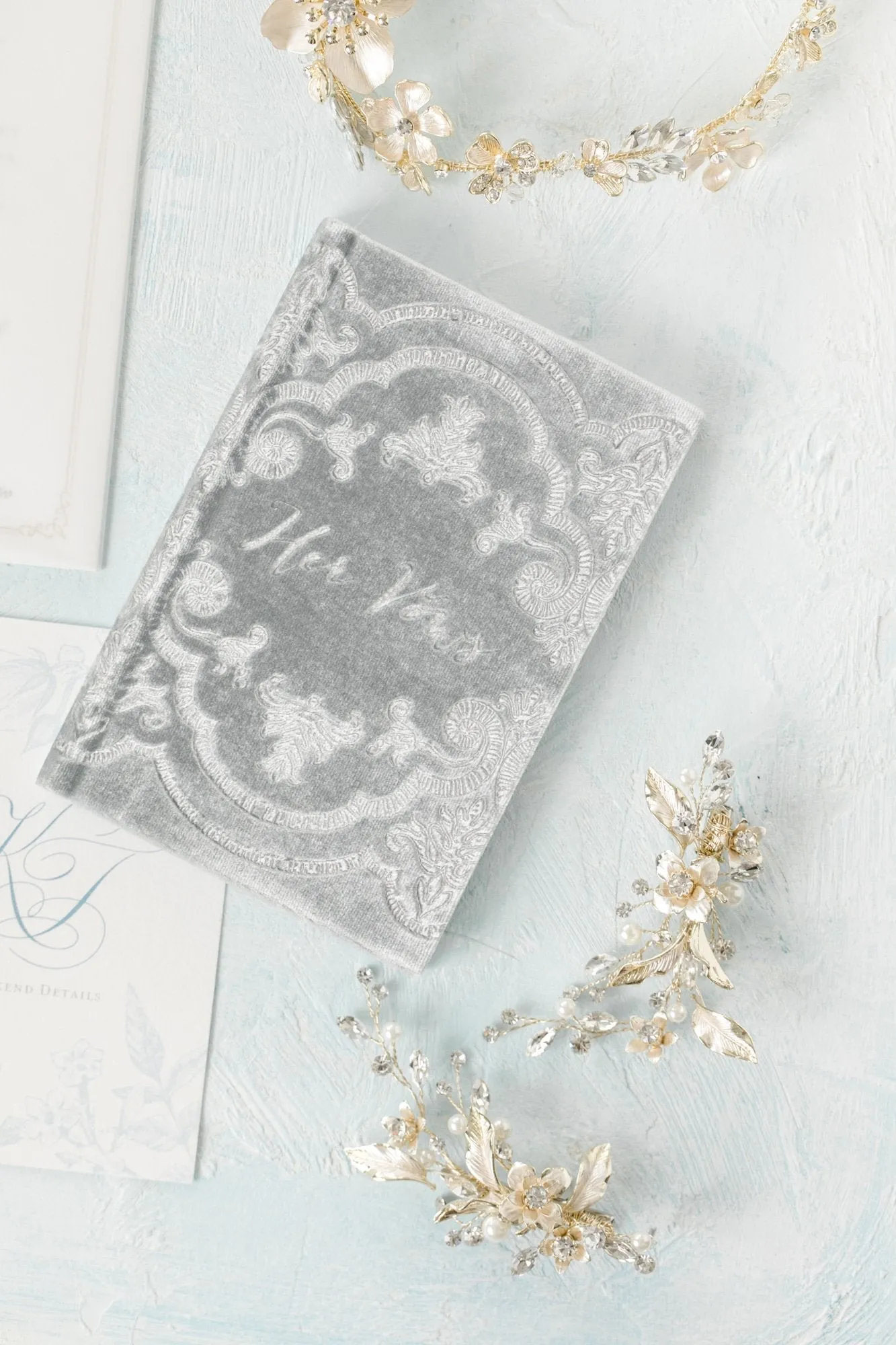 APRIL Silvered Leaves Hair Clip Set