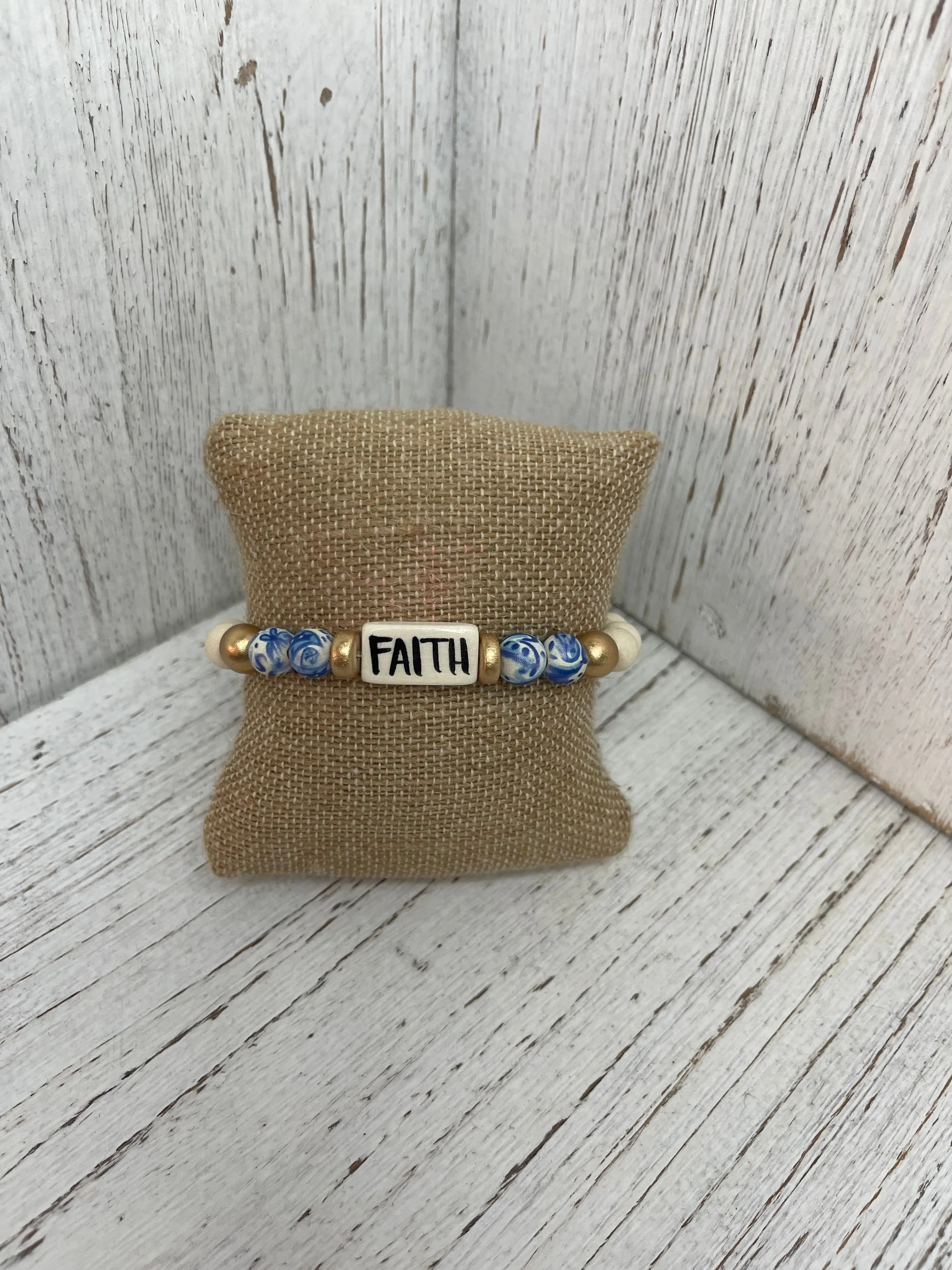 Audra Style Floral Affirmation Word Beaded Bracelet in Blue & White