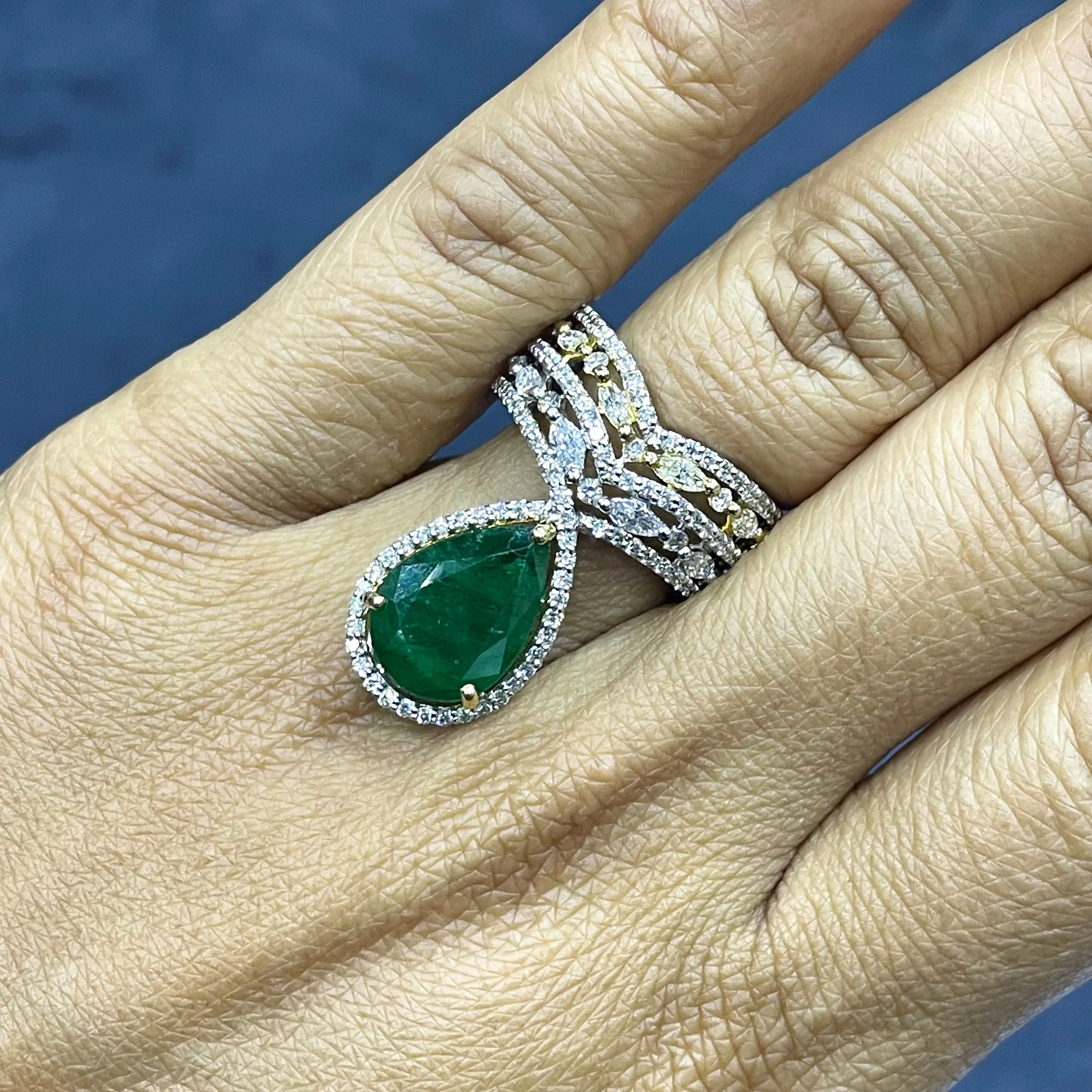 Beauvince Danya Emerald & Diamond Ring (6.83 cts Emerald & Diamonds) in Gold