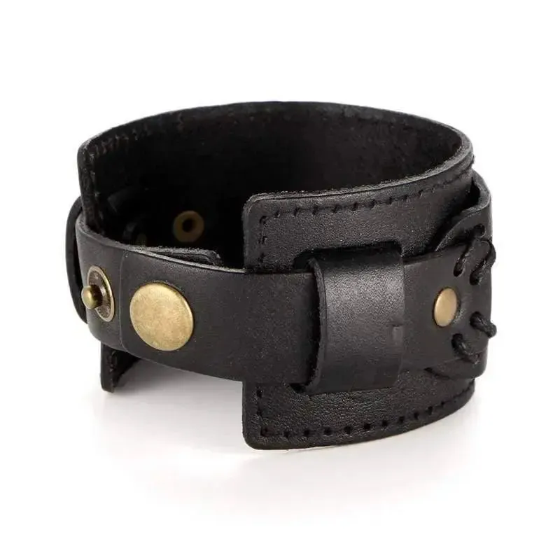 BRACELET MANCHETTE EN CUIR
