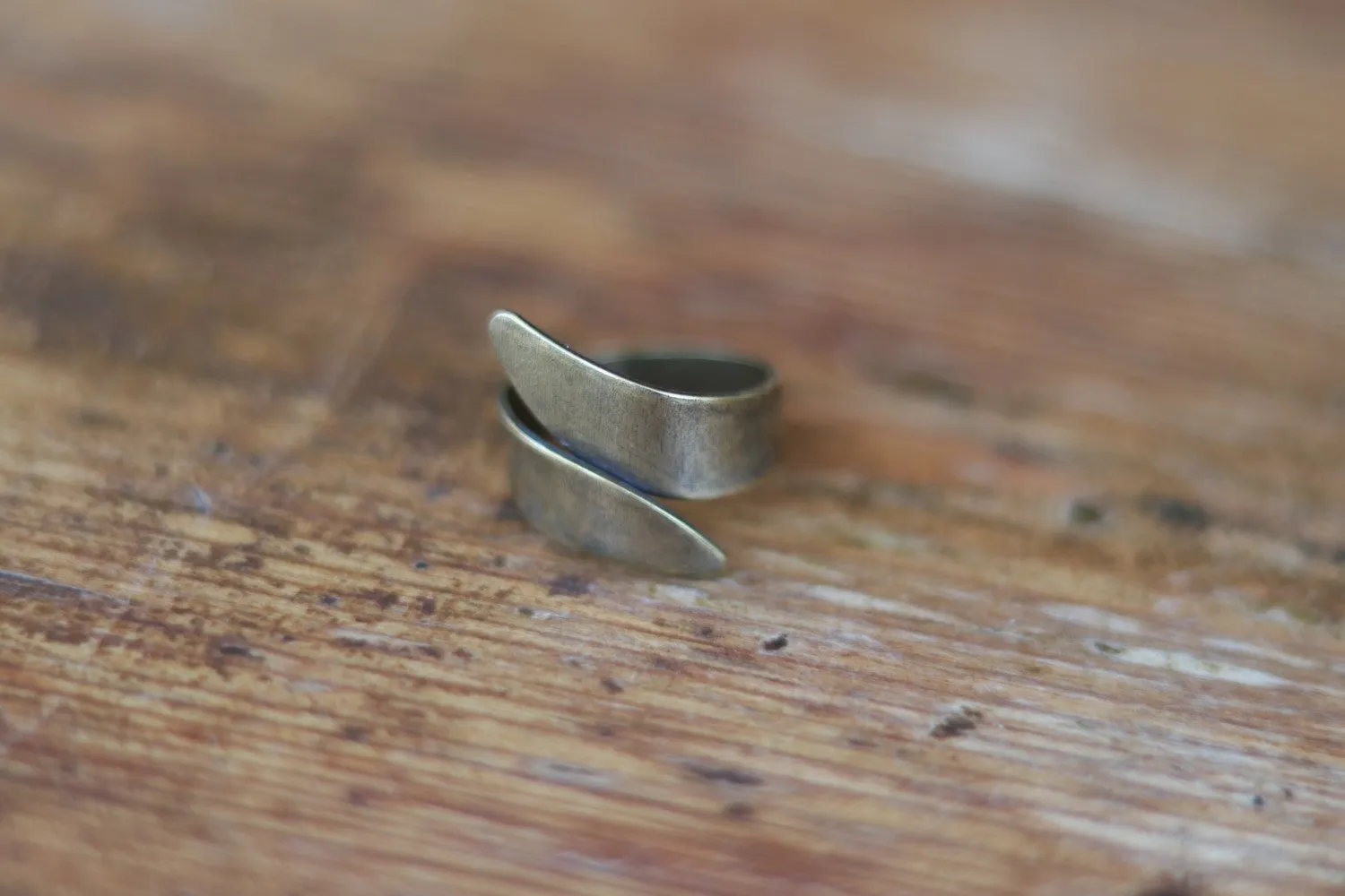 Bronze wrapped ring, adjustable ring, wrap ring, minimalist jewelry, twisted stacking ring, girl, birthday gift for her, girlfriend present