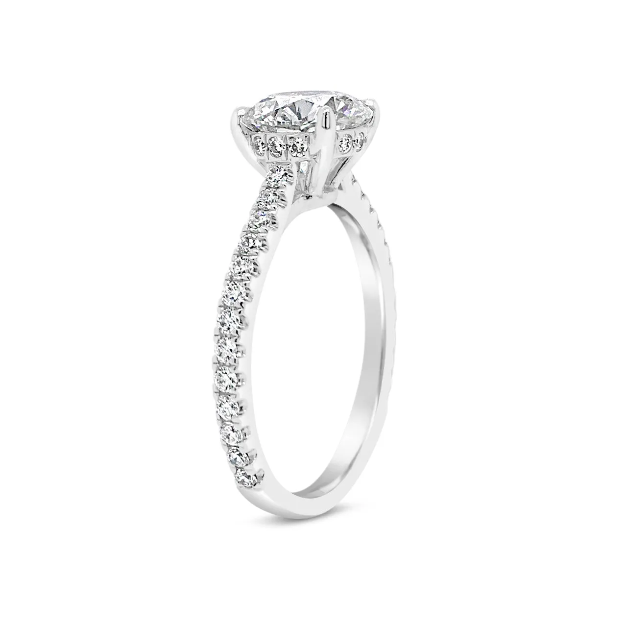 Classic Round Diamond Engagement Ring with Diamond Basket