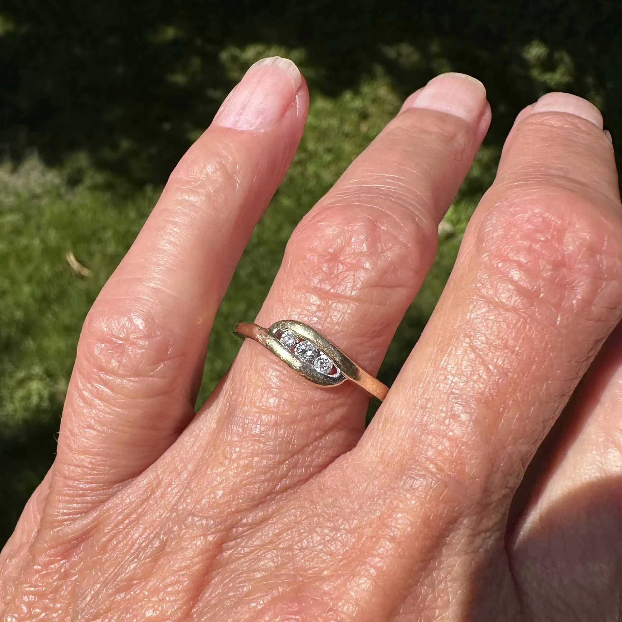 Estate 14K Gold Bypass Three Stone Diamond Ring