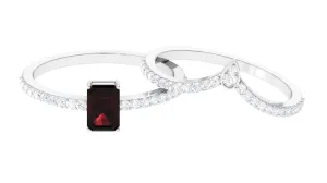 Natural Garnet and Diamond Ring Set in Prong Setting
