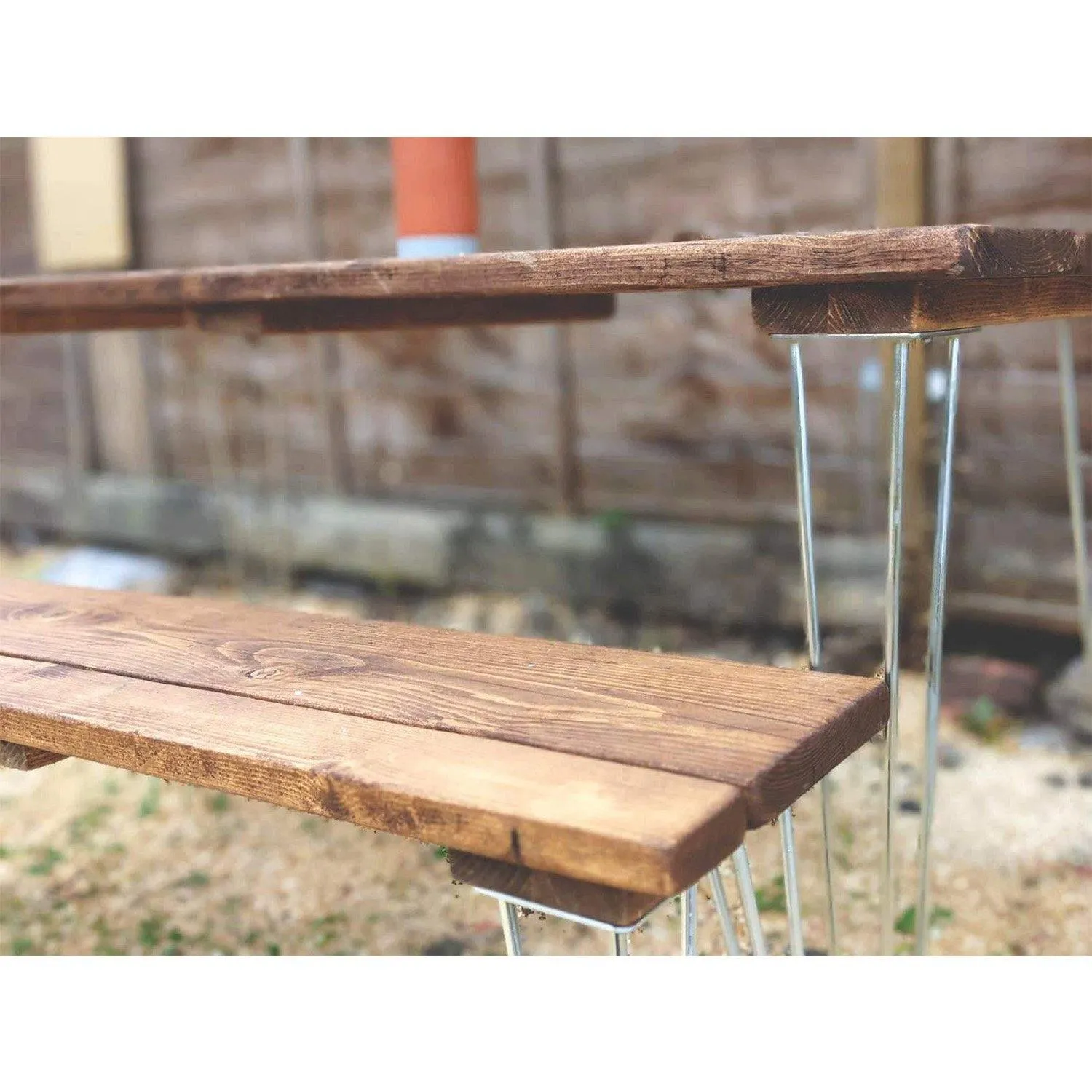 POULT: Garden Table with Galvanised Hairpins