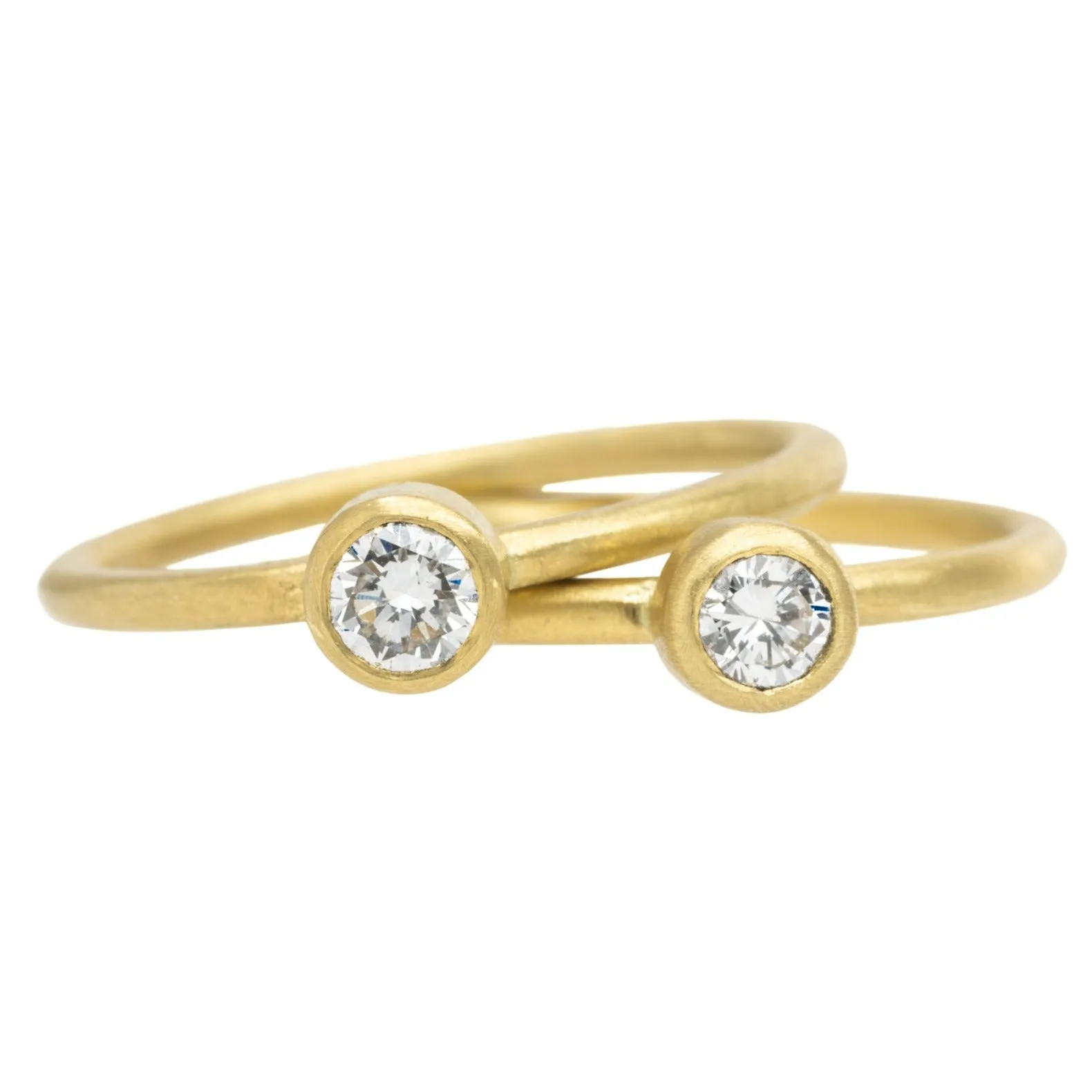 Shine On Diamond Ring - 18ky Gold   VS Reclaimed Diamonds 4mm