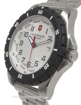 Victorinox Swiss Army Mens Maverick Sport - White Dial - Bracelet