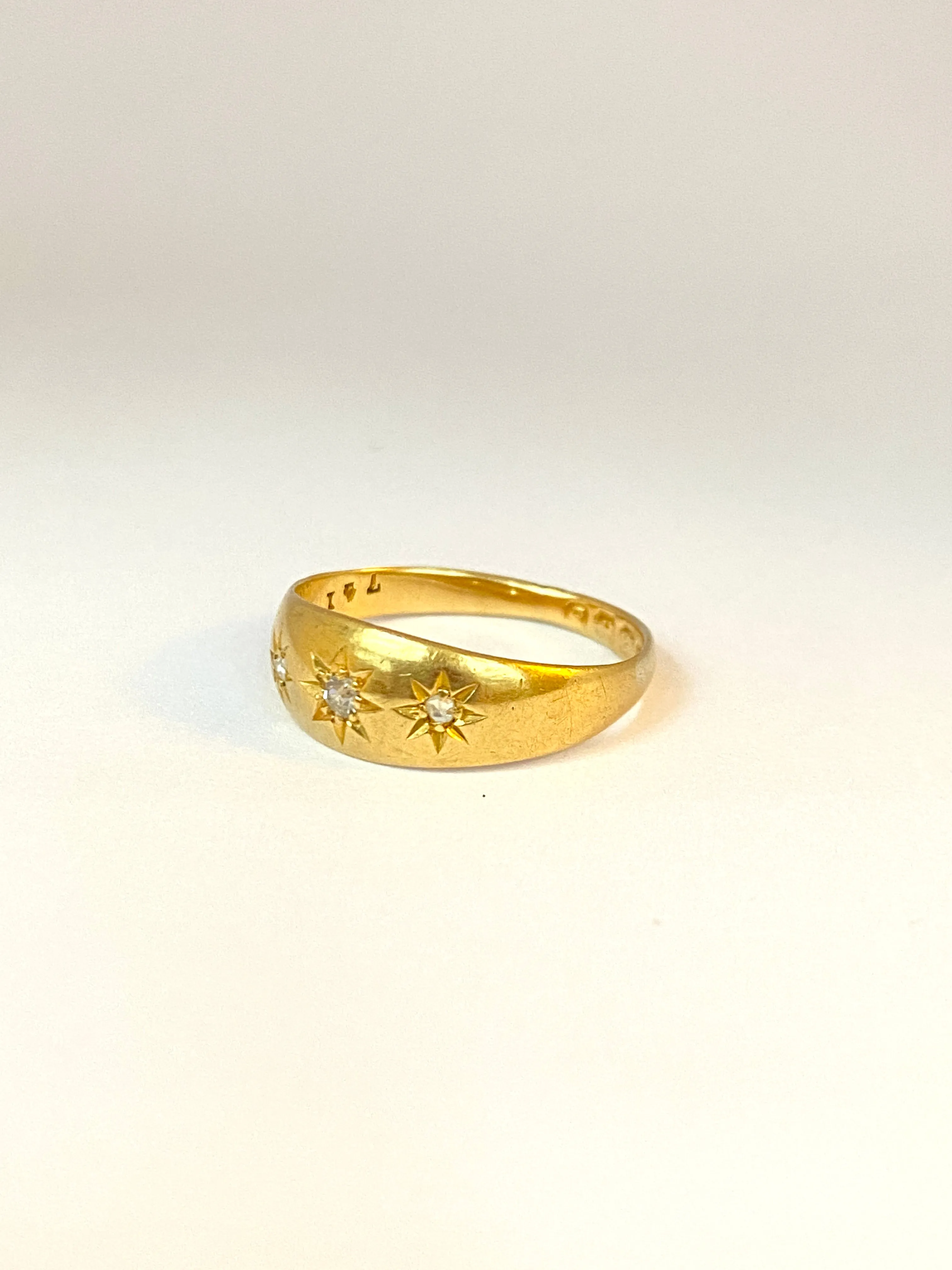 Vintage, 18ct Gold, Diamond, 3 Star, Gypsy Starburst Ring, Hallmarked 18ct Gold, Birmingham, 1942