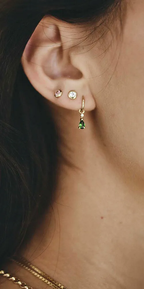 White Sapphire Stud